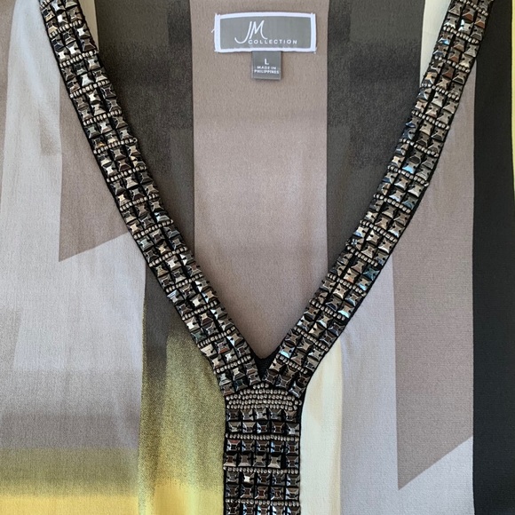 Top - Picture 2 of 3